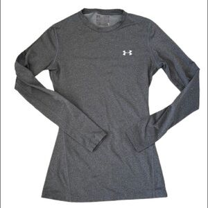 Gray Underarmour Thermal Long Sleeve